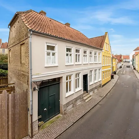 Atmospheric In Haderslev's Old Town Appartamento Haderslev