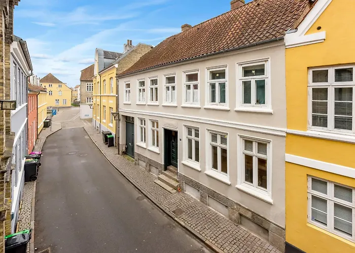 Atmospheric In Haderslev's Old Town Apartment *