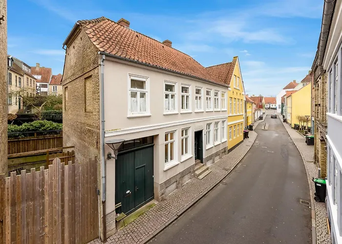Atmospheric In Haderslev's Old Town Apartman Haderslev